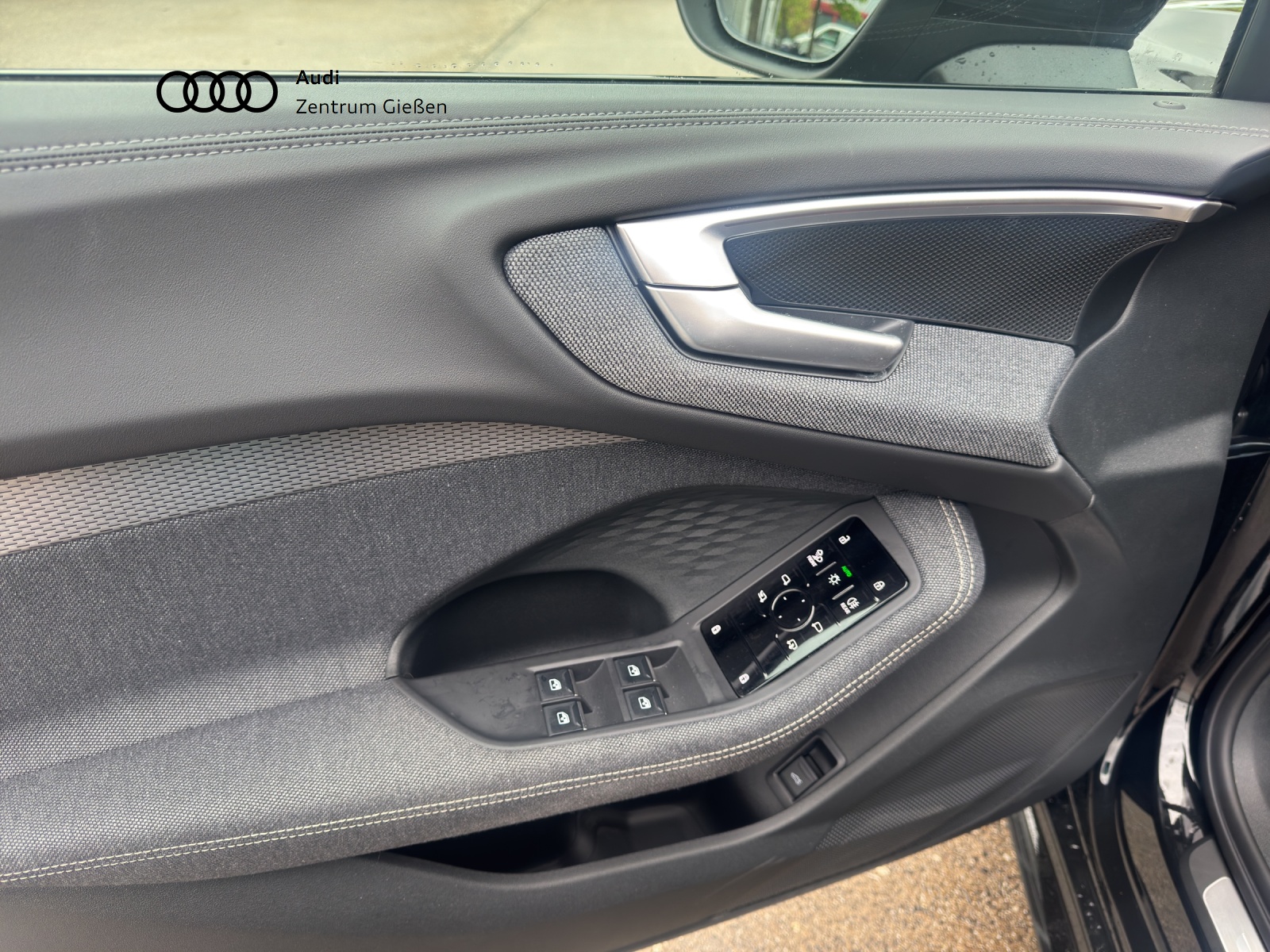 A5 Avant TFSI S line Black AHK Assistenzpaket Navi LED