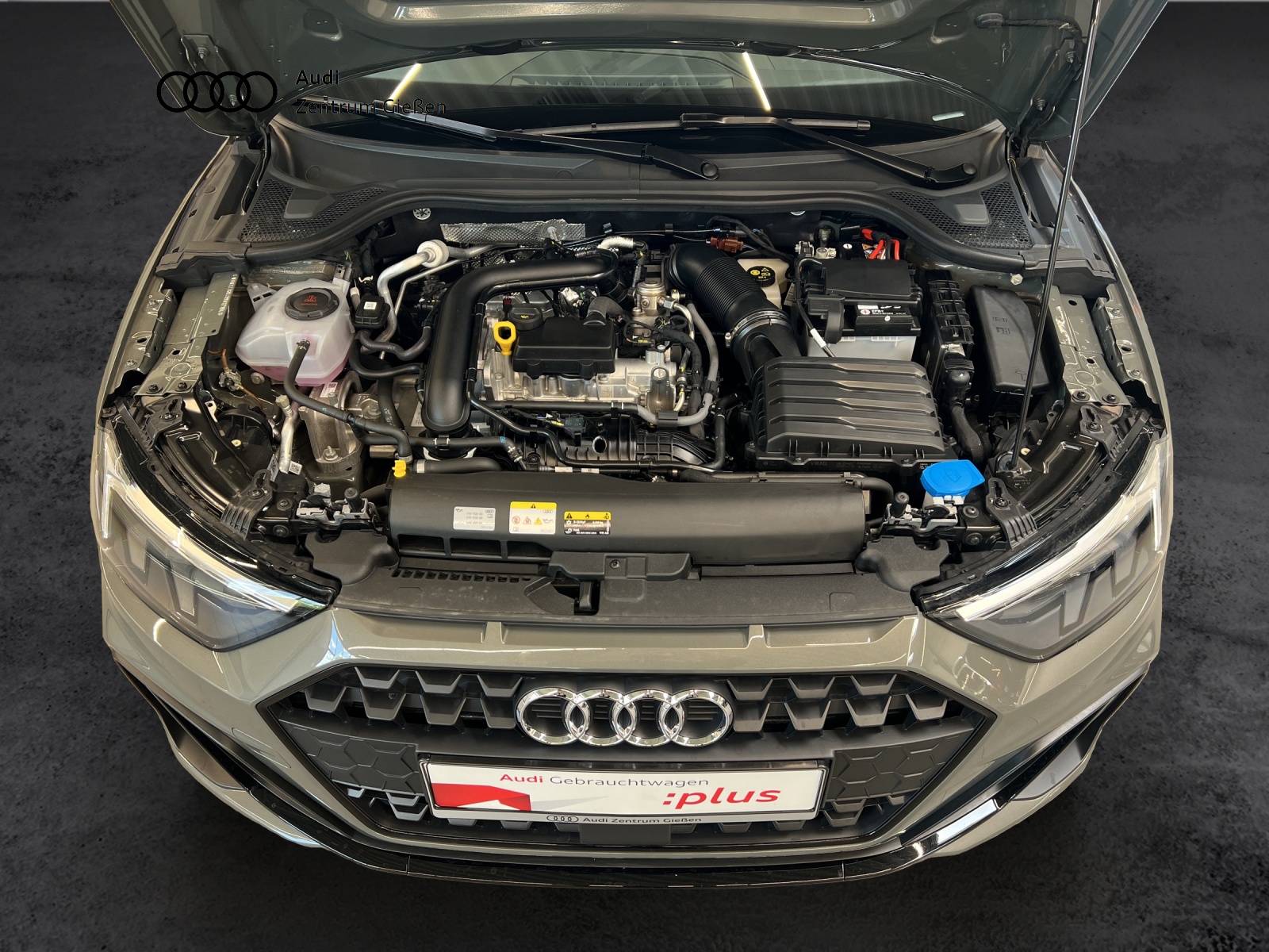 A1 Sportback 30 TFSI S-tronic S line Black LED smartphone interface