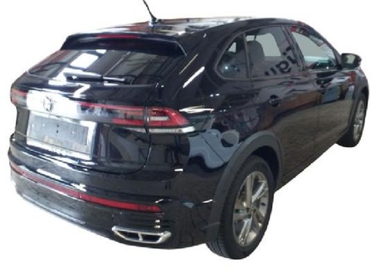 Taigo 1.5 TSI DSG R-Line IQ-Light Panodach Navi TravelAssist