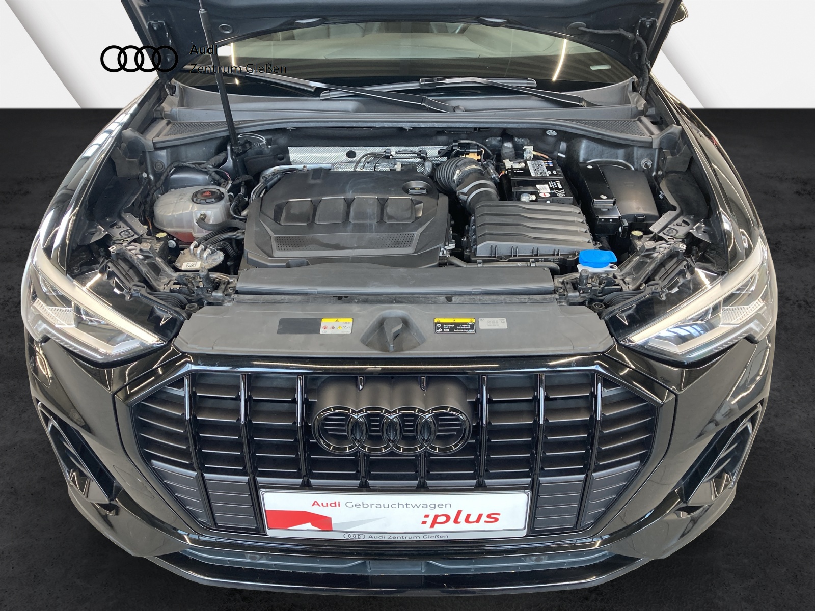 Q3 35 TDI S line Black MATRIX PANO SONOS NAVI