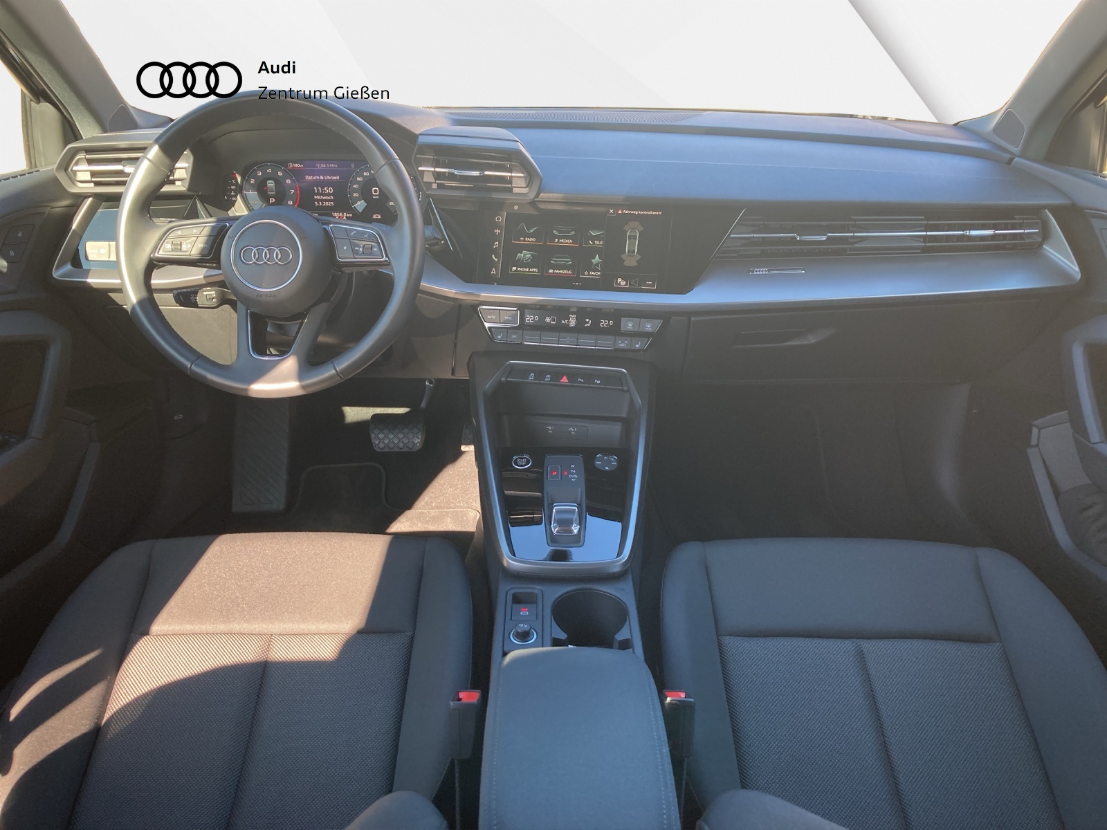 A3 Limousine 35 TFSI S-tronic advanced AHK Infotainment-Paket