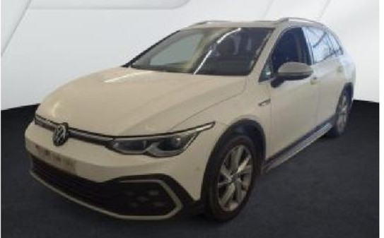 Golf VIII Variant 2.0 TDI DSG 4M Alltrack IQ-Light Panodach DCC AHK