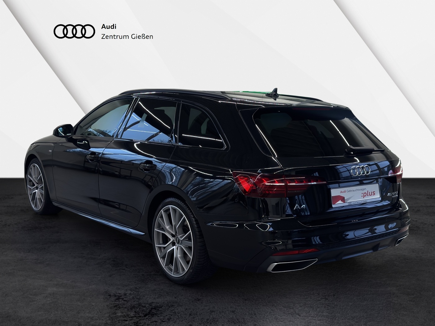 A4 Avant 45 TFSI quattro S line Black PANO Businesspaket