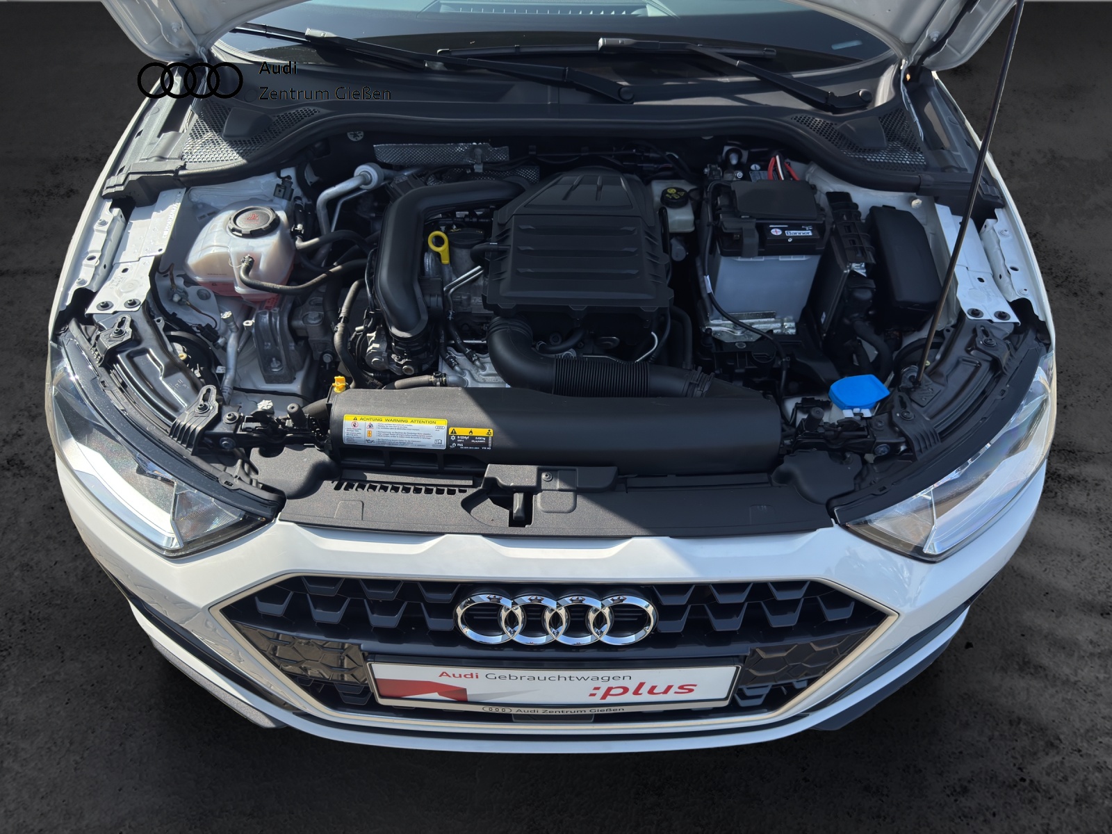 A1 Sportback 25 TFSI advanced smartphone interface Sitzheizung