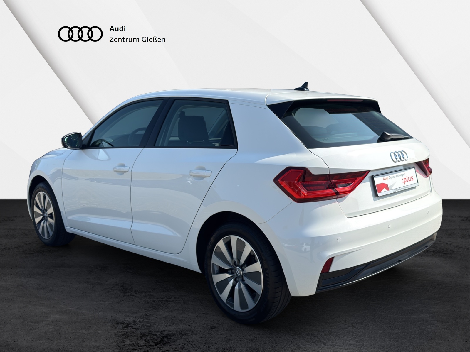 A1 Sportback 25 TFSI advanced smartphone interface Sitzheizung
