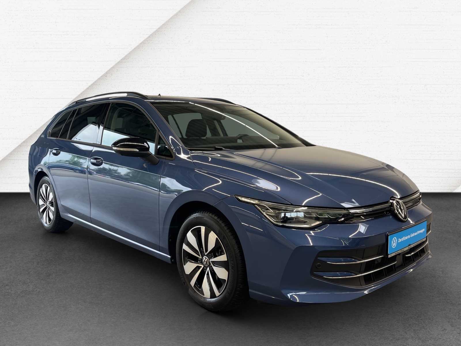 Golf VIII Variant 2.0 TDI DSG Goal IQ-Light TravelAssist Navi AHK