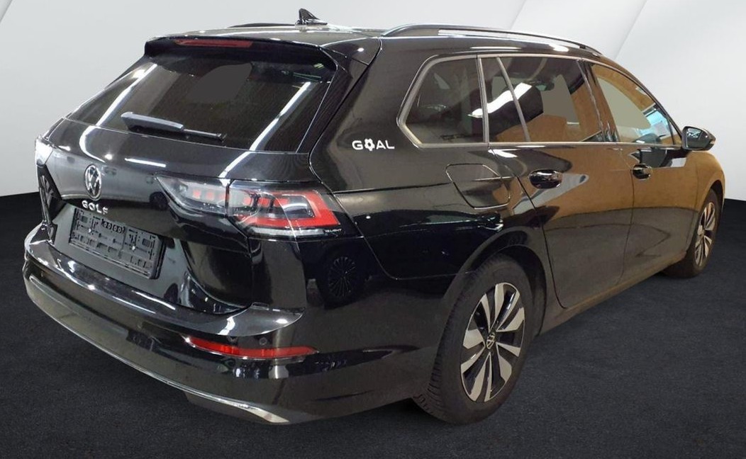 Golf VIII Variant 2.0 TDI DSG Goal IQ-Light TravelAssist Navi AHK