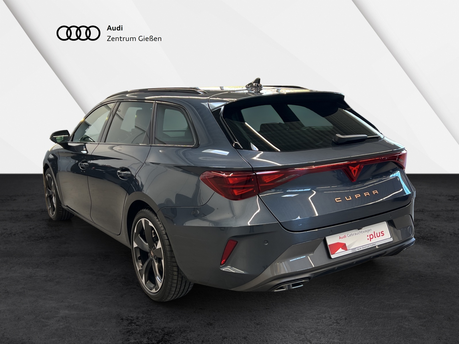 Leon Sportstourer 2.0 TDI DSG NEUES MODELL EDGE-Paket