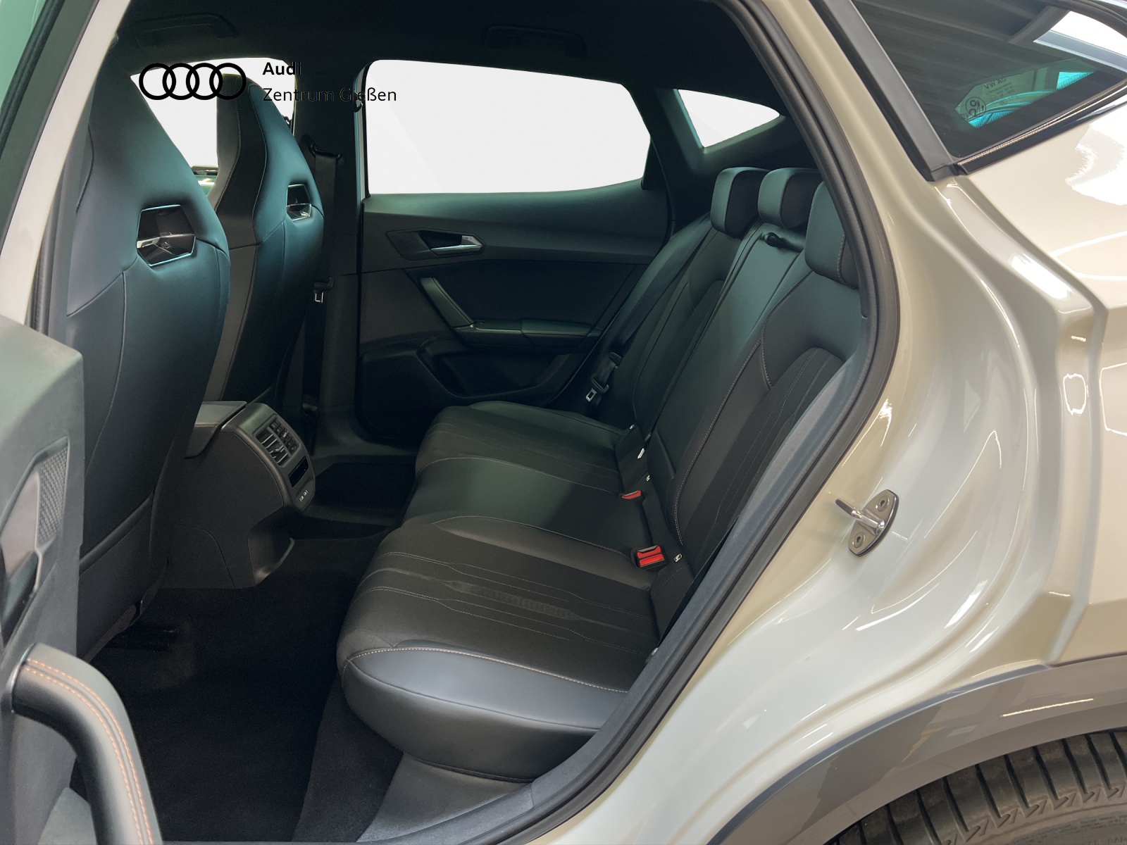 Formentor 1.4 e-Hybrid DSG VZ Kamera ACC DCC Navi