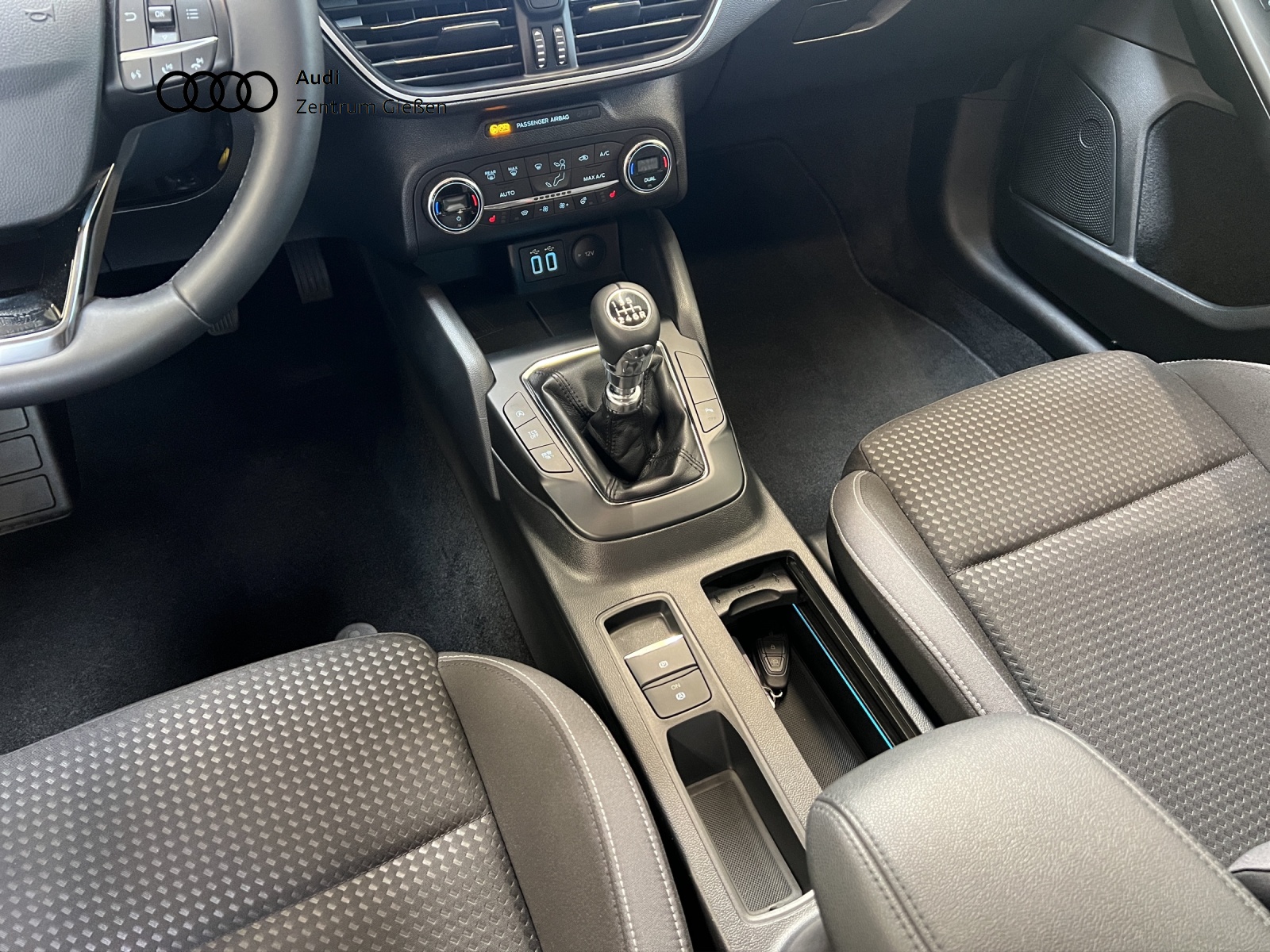 Focus1.0 EcoBoost Mild-Hybrid Cool & Connect S/S LED Kamera Navi