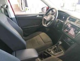 Tiguan 2.0 TDI DSG 4M Elegance IQ-Light Navi AHK Alu-18Zoll