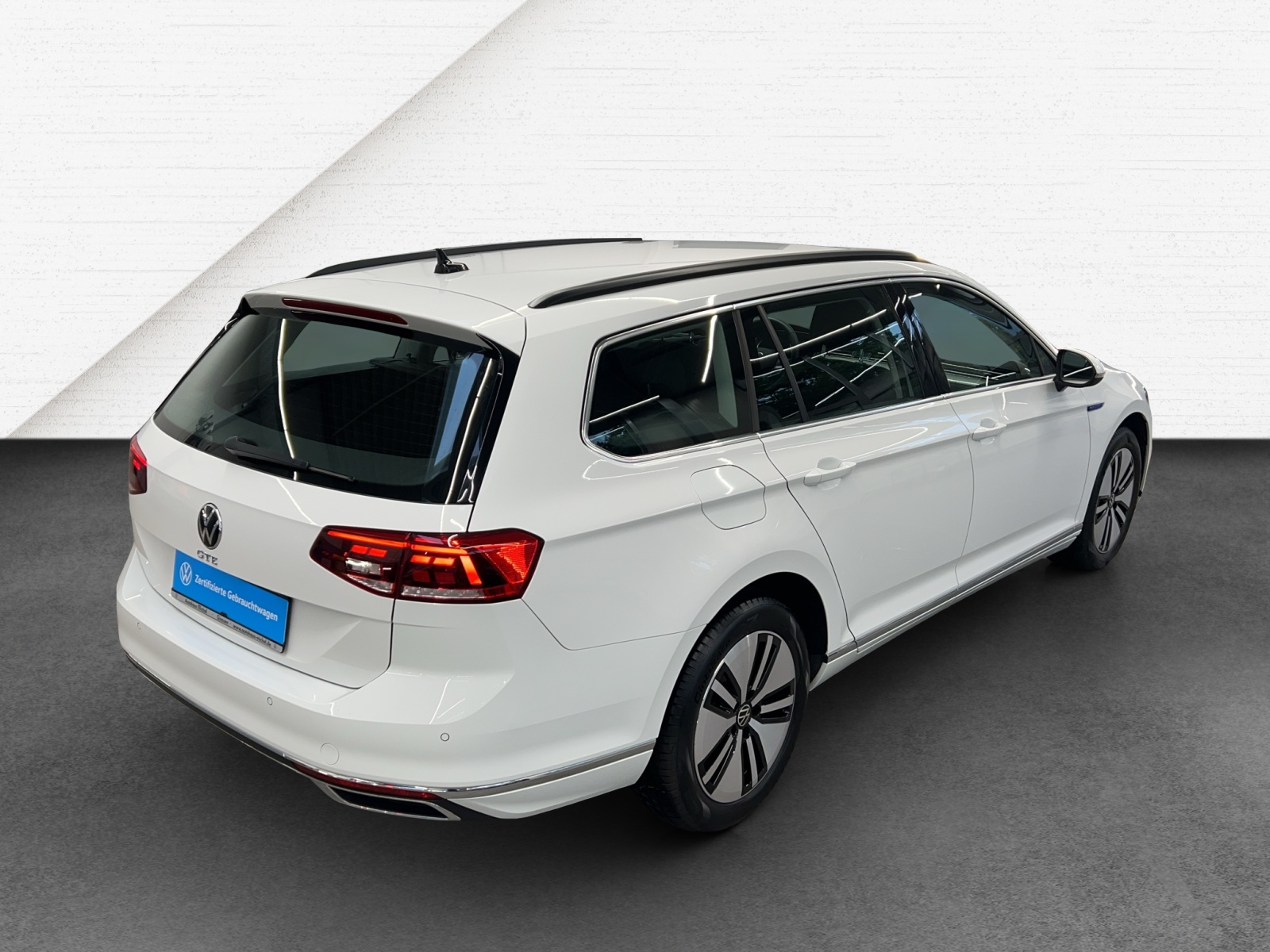 Passat Variant TSI Plug-In Hybrid DSG GTE TravelAssist LED Navi Rückkamera