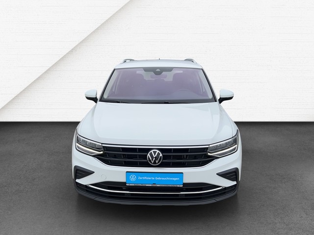 Tiguan 1.5 TSI Move ACC LED Navi AppConnect Alu-18Zoll