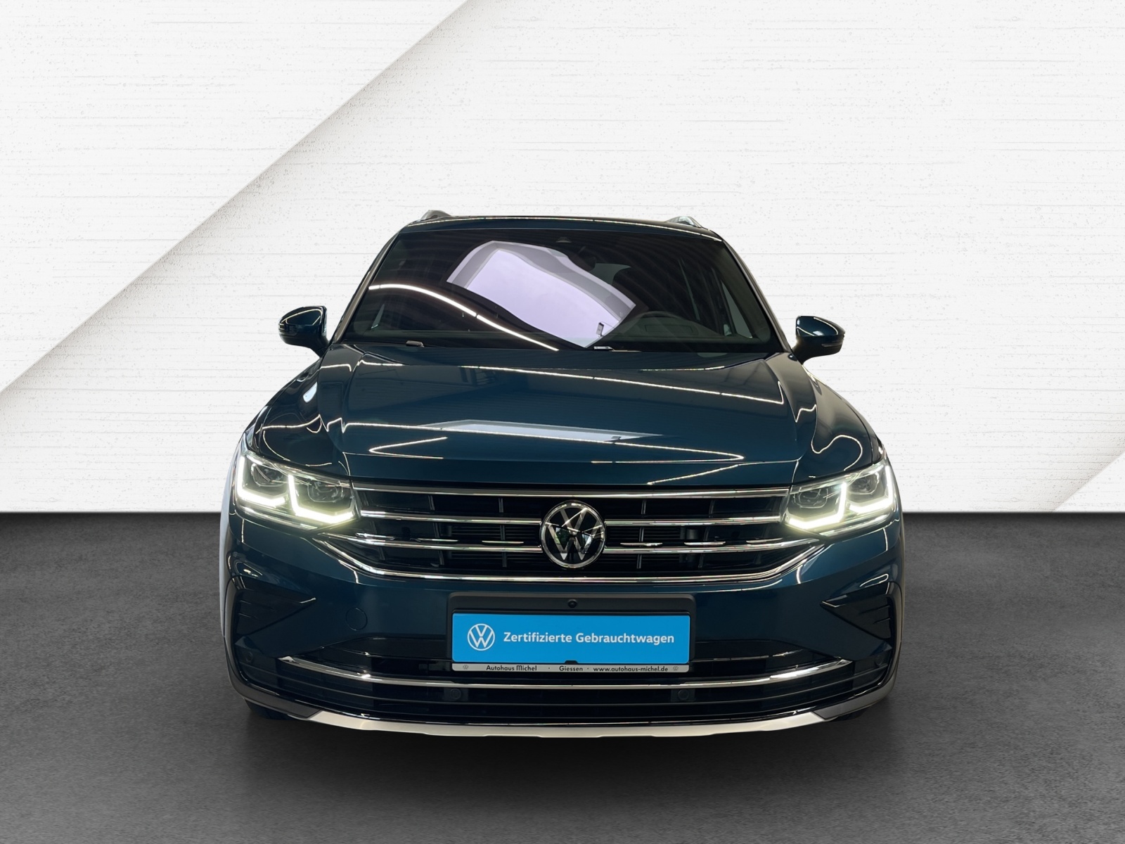 Tiguan 2.0 TDI DSG 4M Elegance IQ-Light HeadUp Panodach Navi Leder
