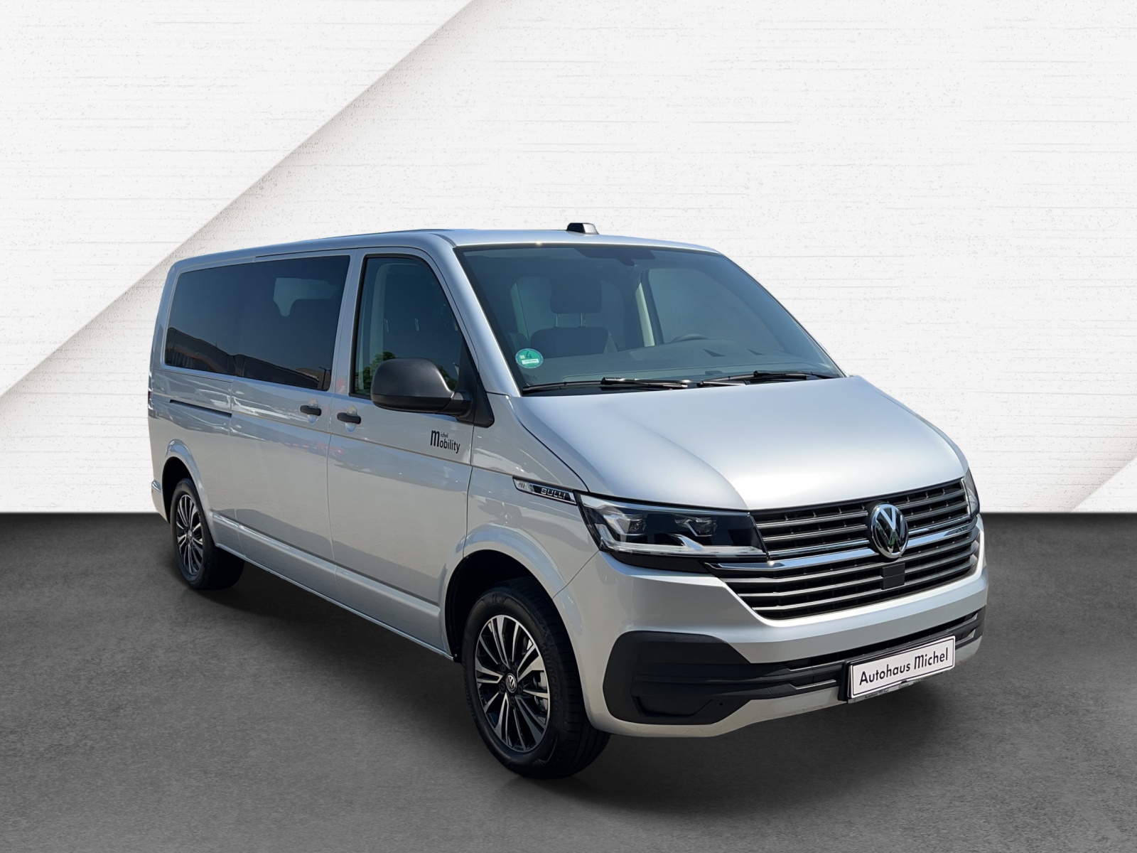 T6 Caravelle Trendline 6.1 2.0 TDI DSG LR Trendline Climatronik LED ACC AHK Navi PDC