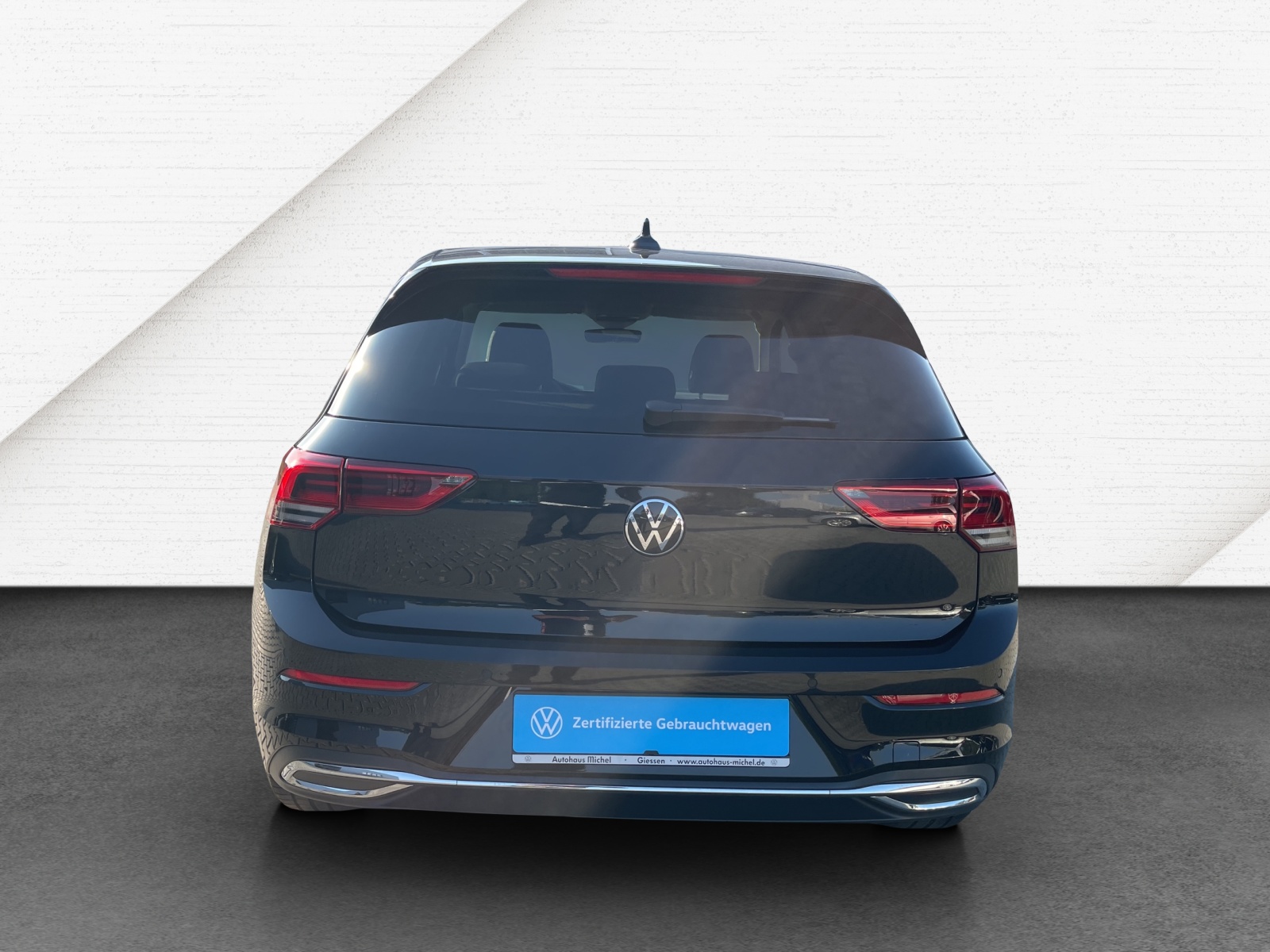 Golf VIII 2.0 TDI DSG Active ACC LED Navi Sitzheizung Alu