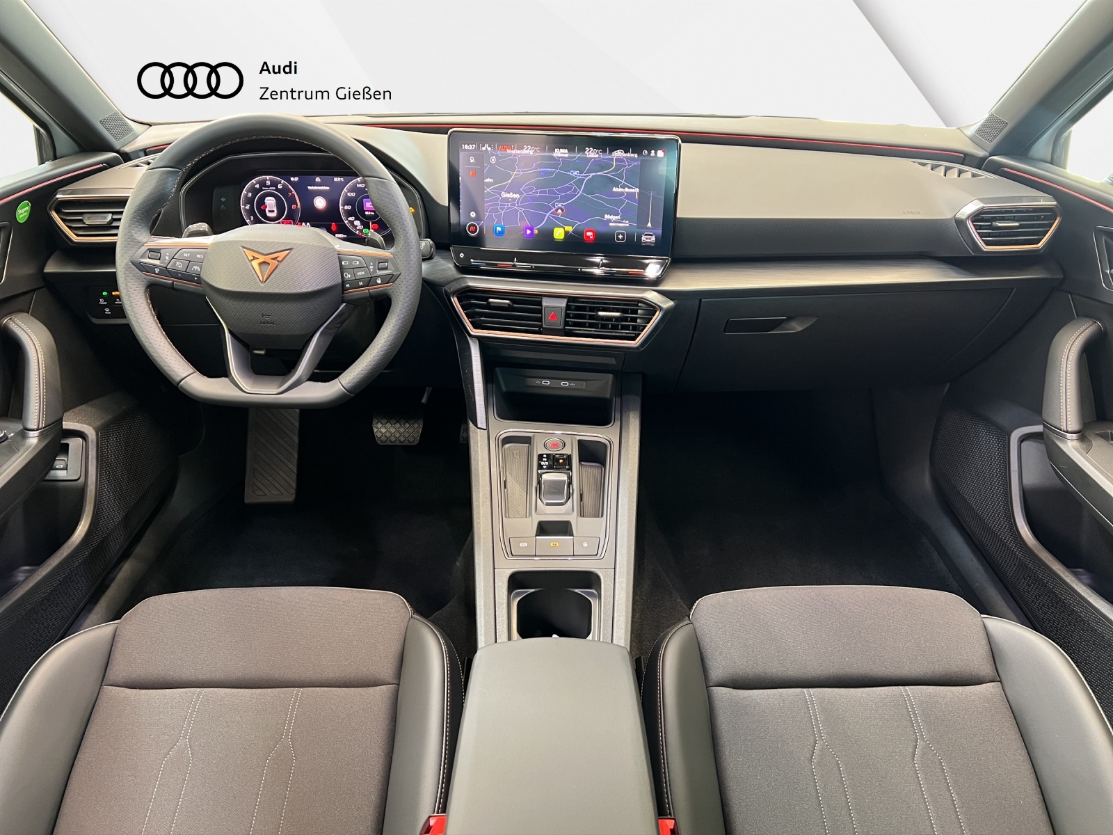 Leon Sportstourer 1.5 eTSI DSG Navi ACC Vision Plus