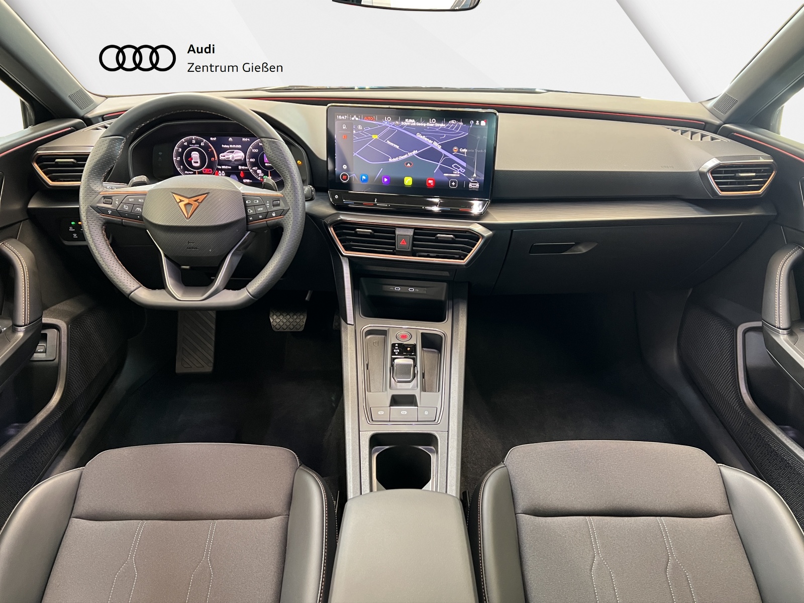 Leon Sportstourer 1.5 eTSI DSG Navi ACC Vision Plus