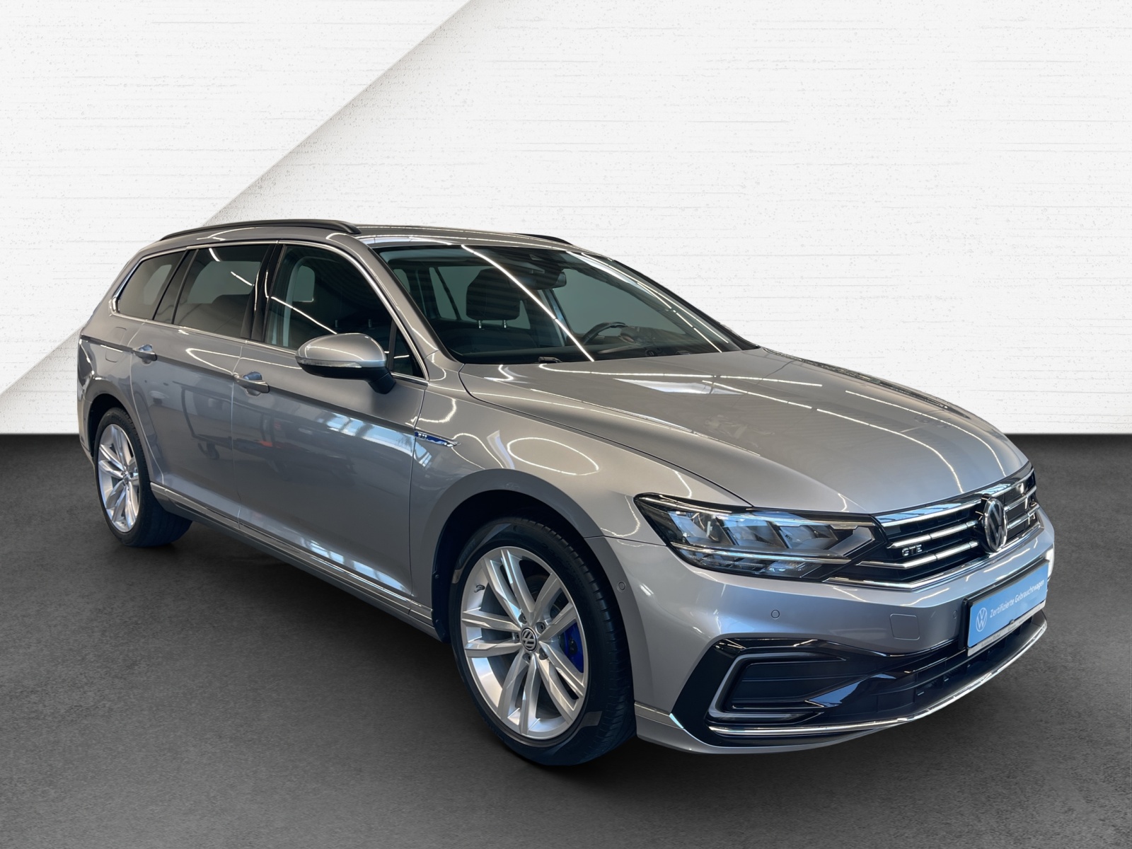 Passat Variant TSI Plug-In Hybrid DSG GTE LED TravelAssist DCC Navi AHK