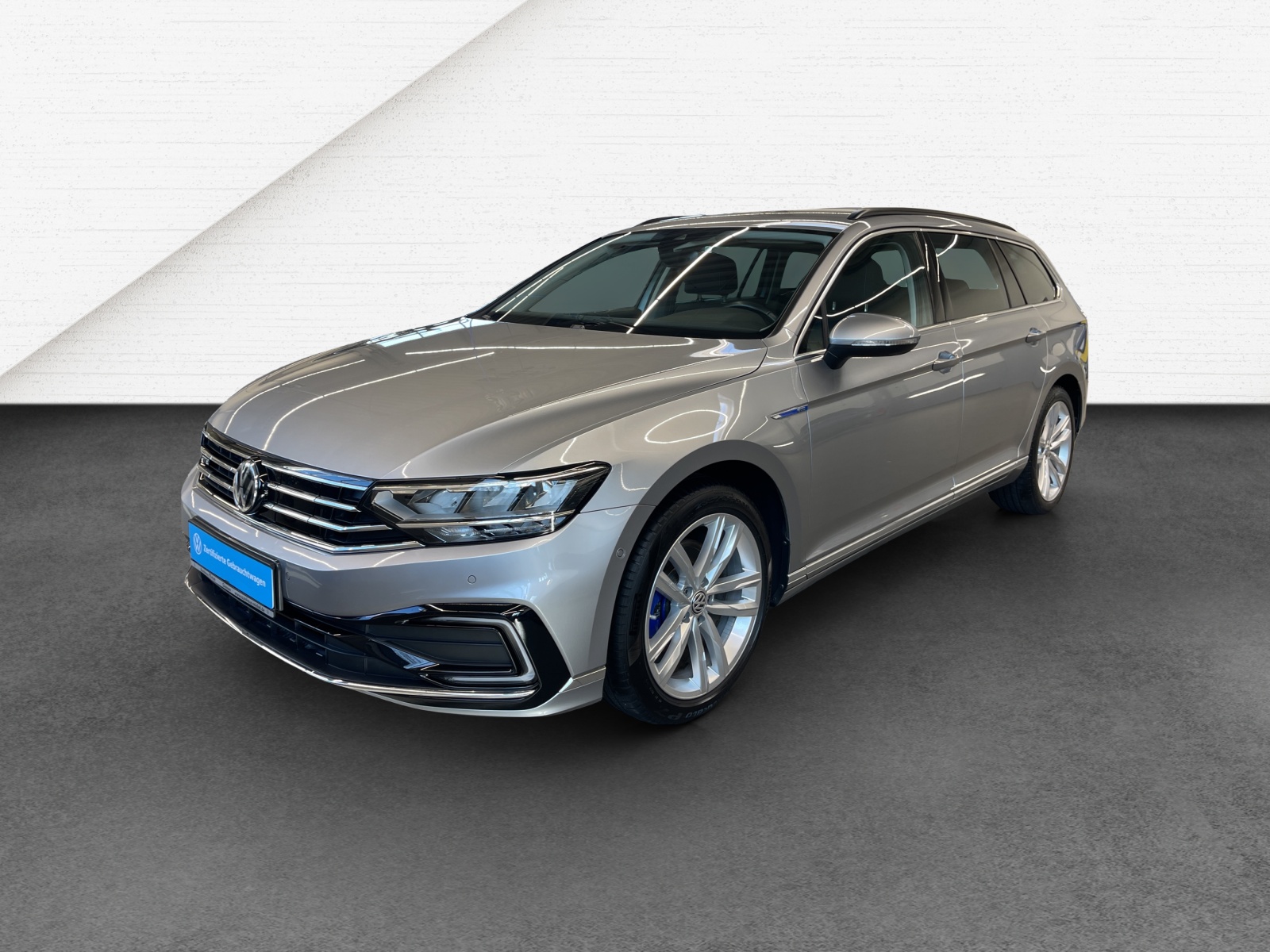 Passat Variant TSI Plug-In Hybrid DSG GTE LED TravelAssist DCC Navi AHK