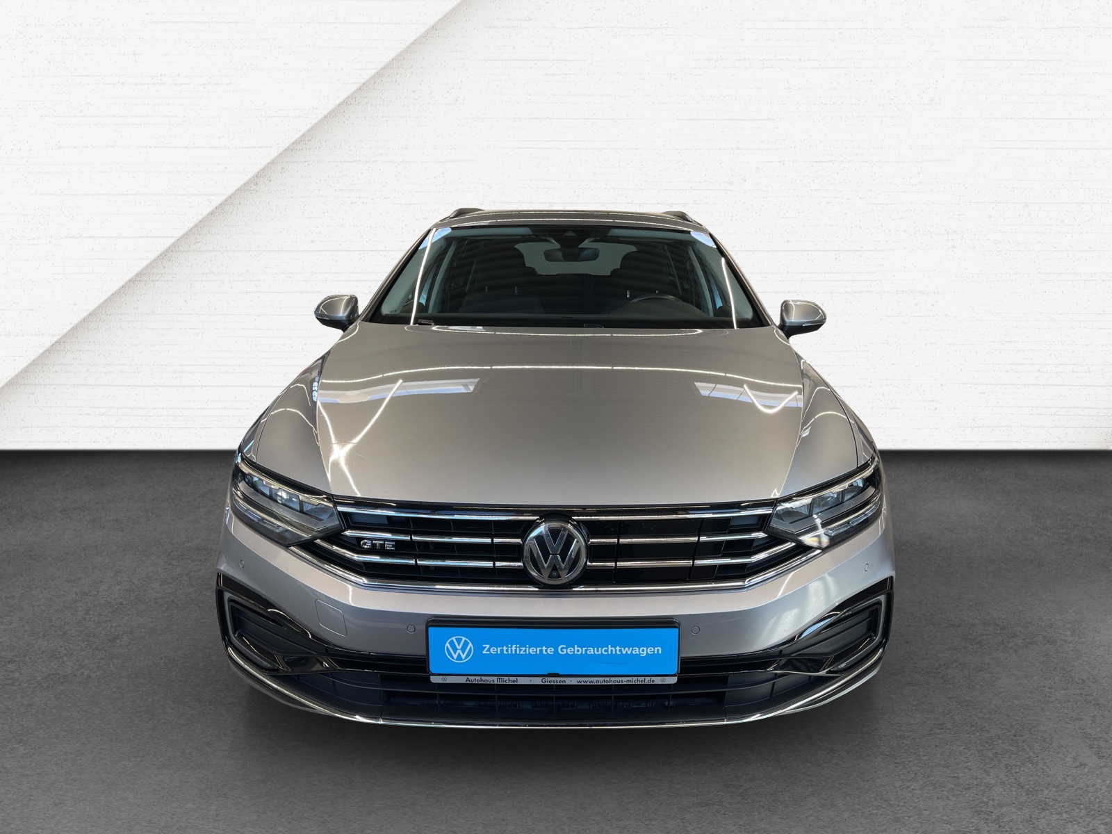 Passat Variant TSI Plug-In Hybrid DSG GTE LED TravelAssist DCC Navi AHK