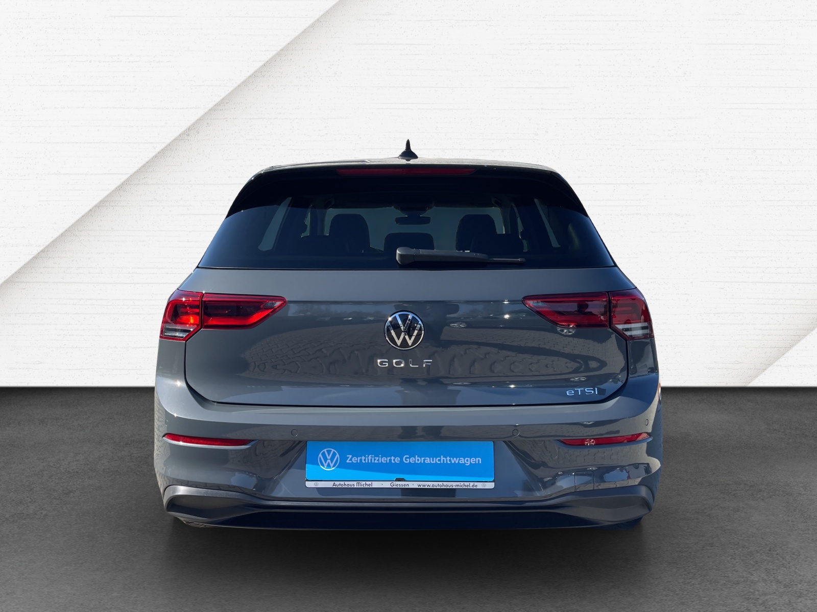 Golf VIII 1.5 eTSI DSG Life LED TravelAssist Navi Rückkamera