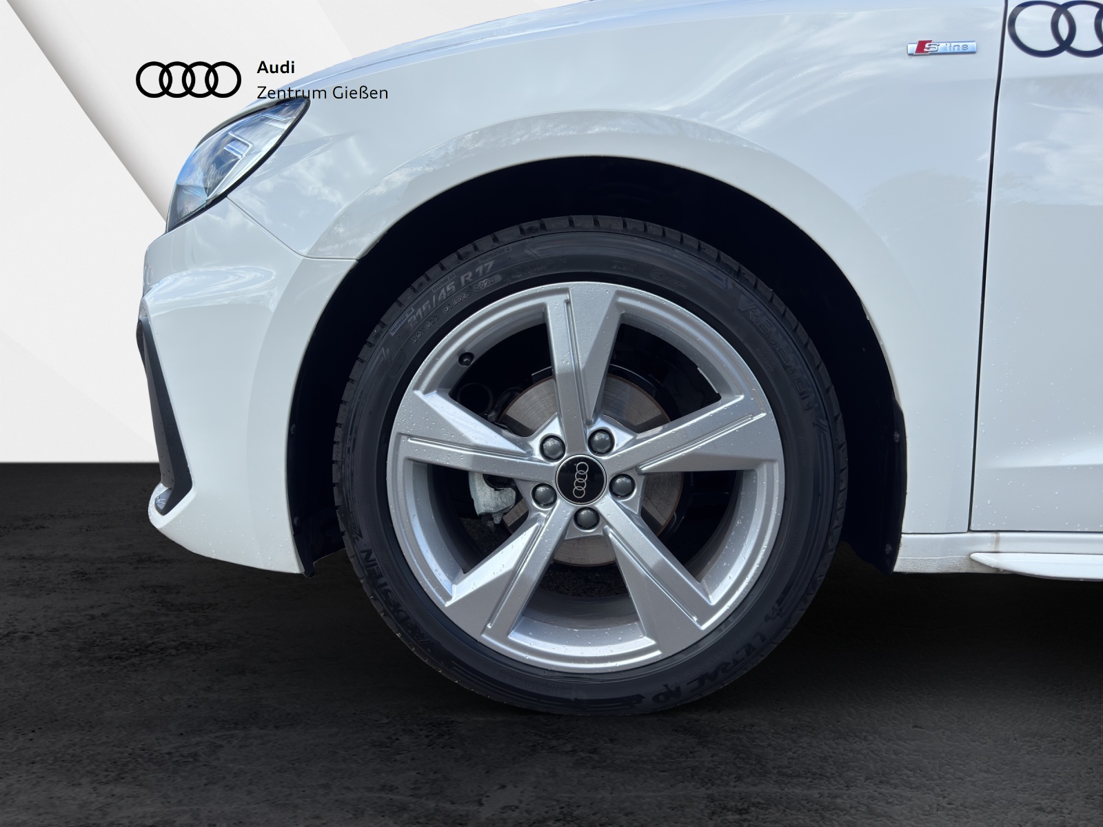 A1 Sportback 25 TFSI S-tronic S line LED MMI Navi Plus