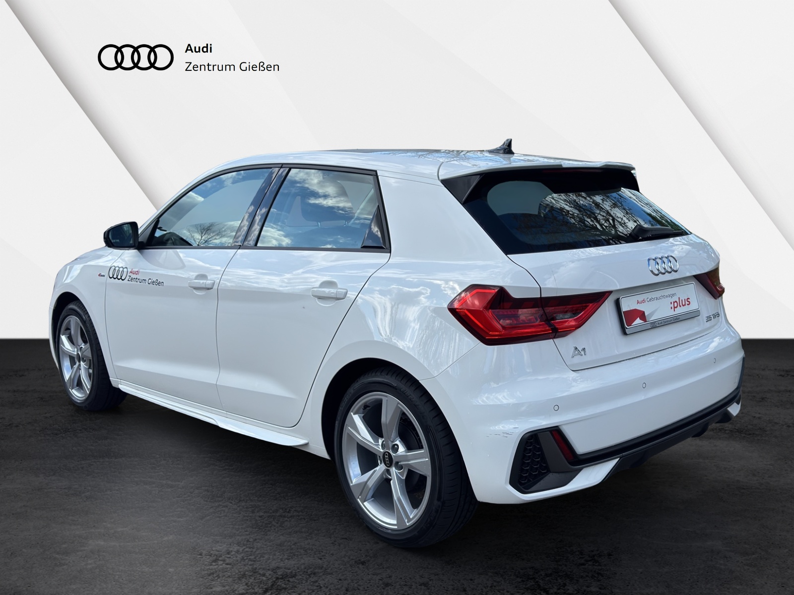 A1 Sportback 25 TFSI S-tronic S line LED MMI Navi Plus