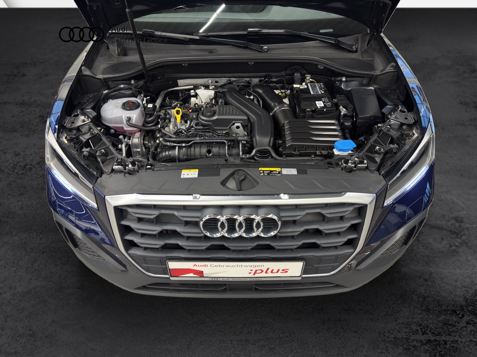 Q2 35 TFSI S tronic basis Assistenzpakete Navi LED