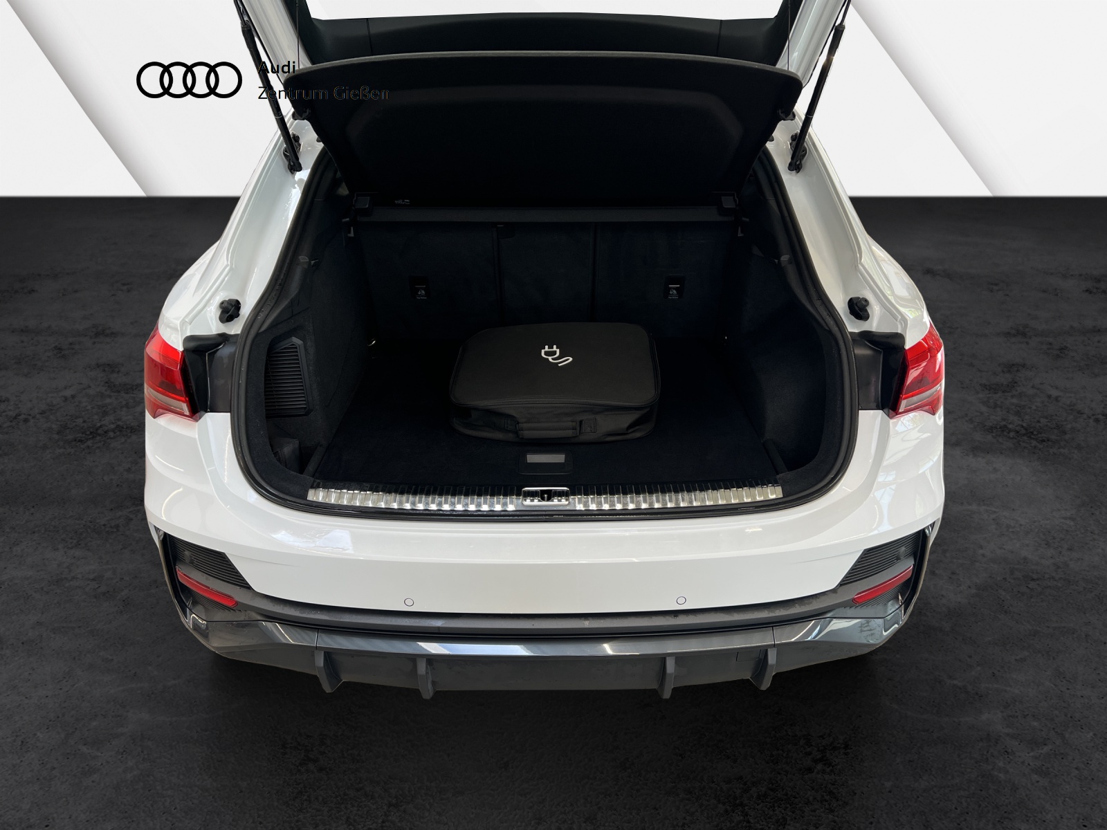 Q3 Sportback 45 TFSI e S line Black Navi Alcantara