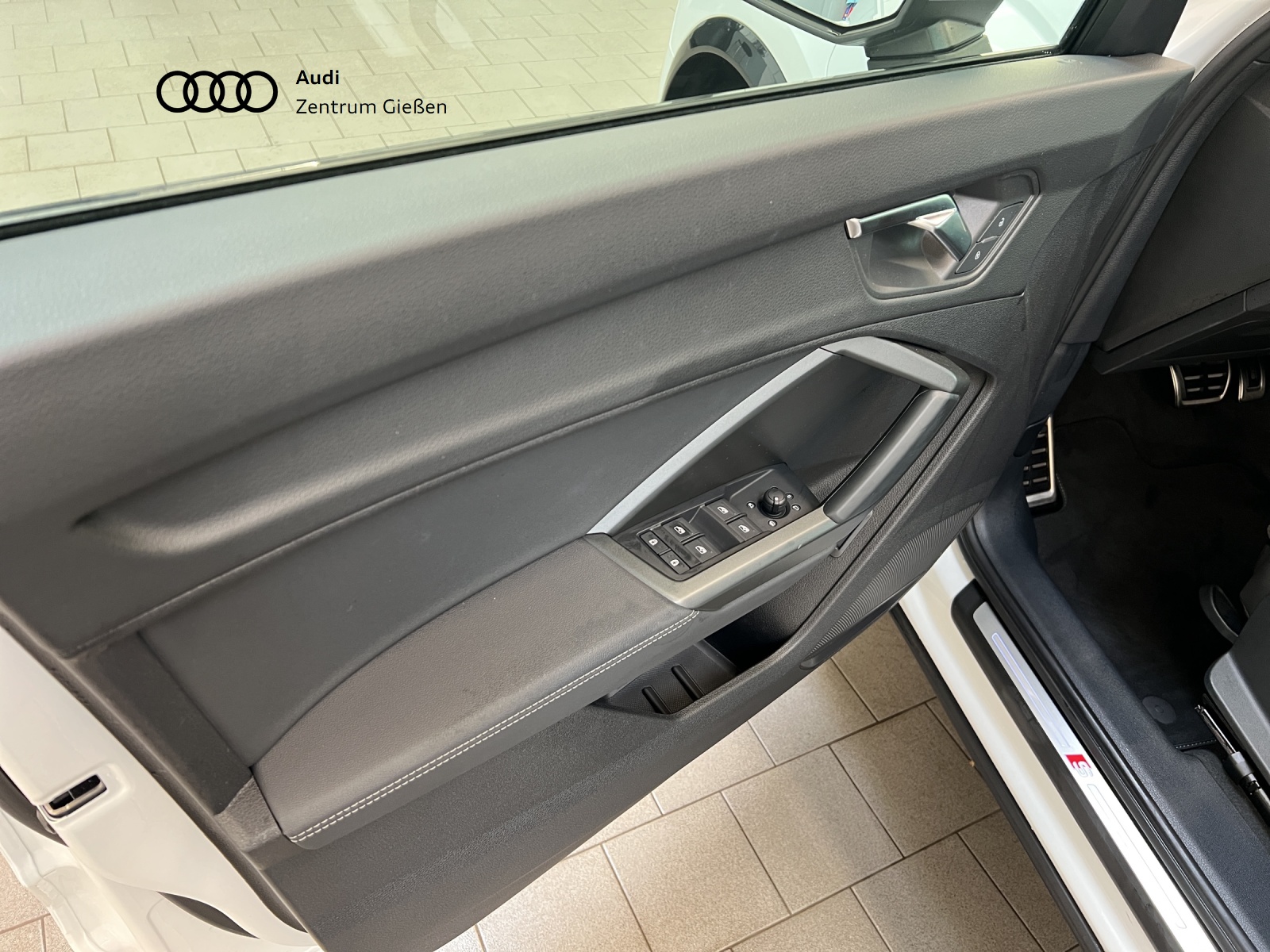 Q3 Sportback 45 TFSI e S line Black Navi Alcantara