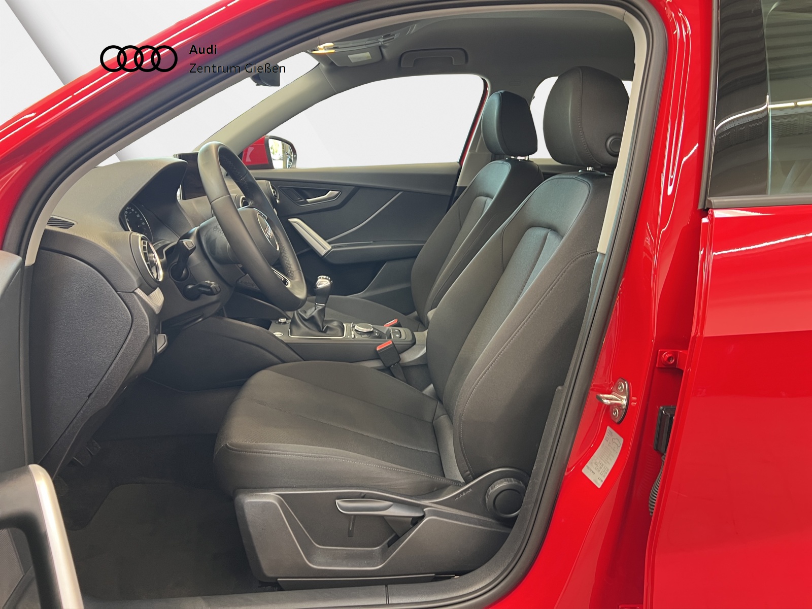 Q2 30 TFSI advanced Assistenzpaket Parken LED