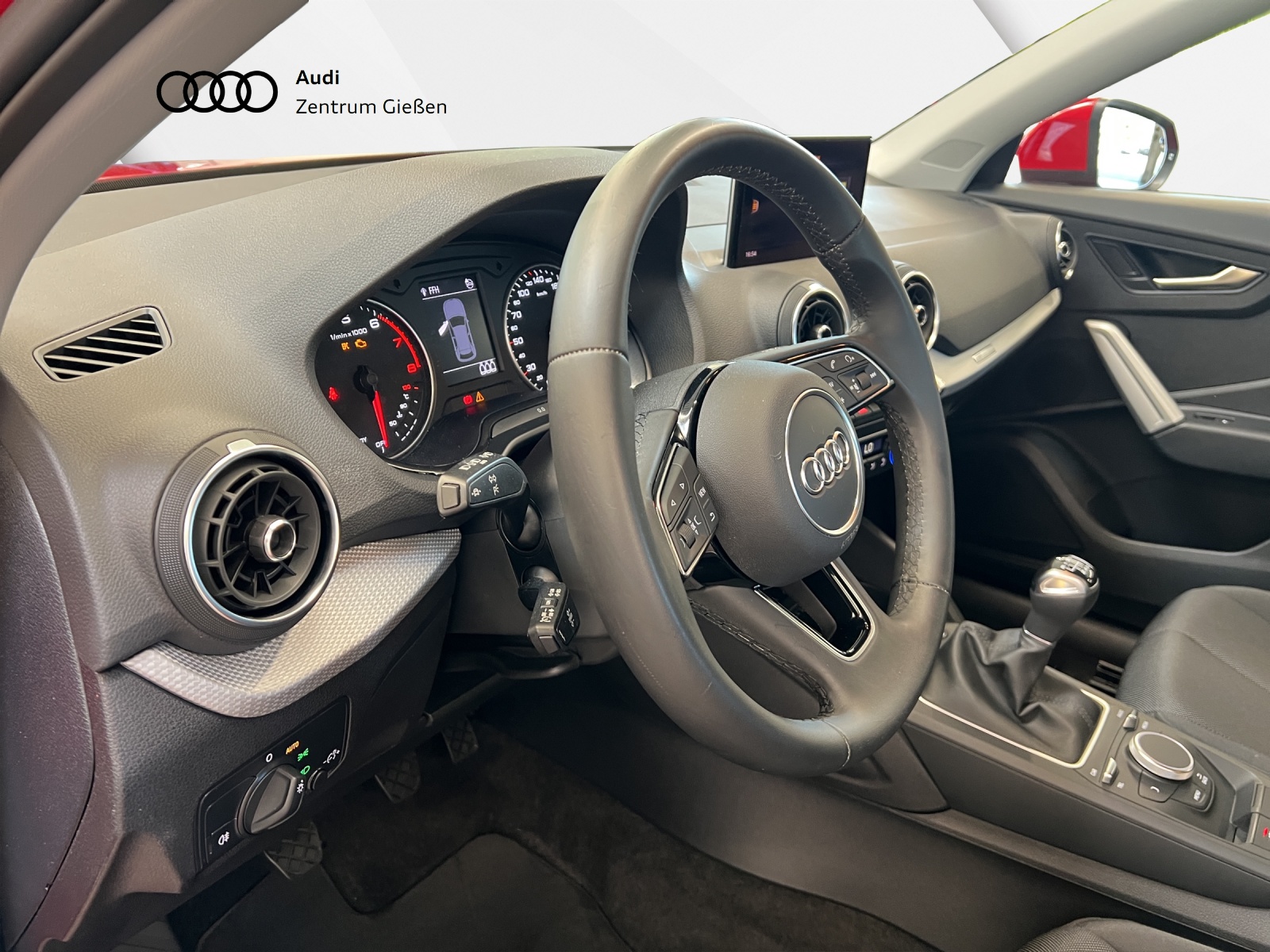 Q2 30 TFSI advanced Assistenzpaket Parken LED