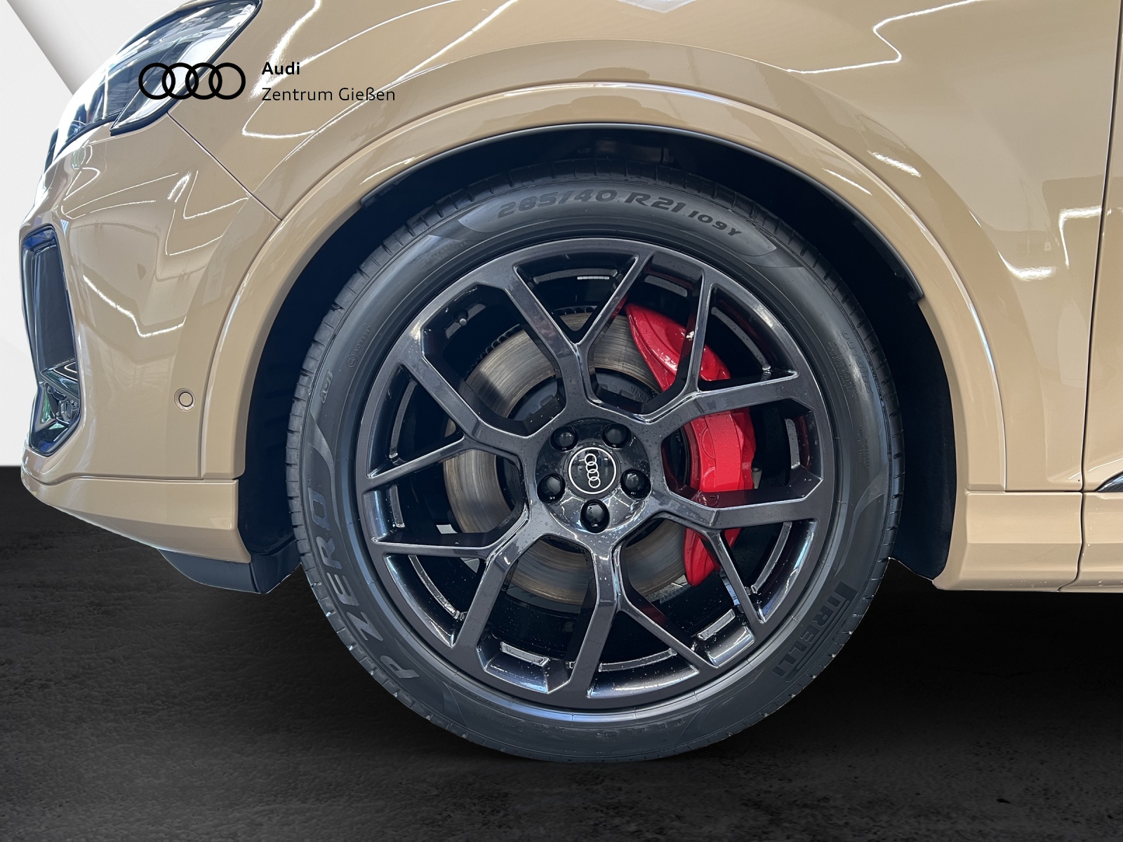 Q7 60 TFSI e quattro S line Black HuD AHK PANO Carbon B&O MATRIX