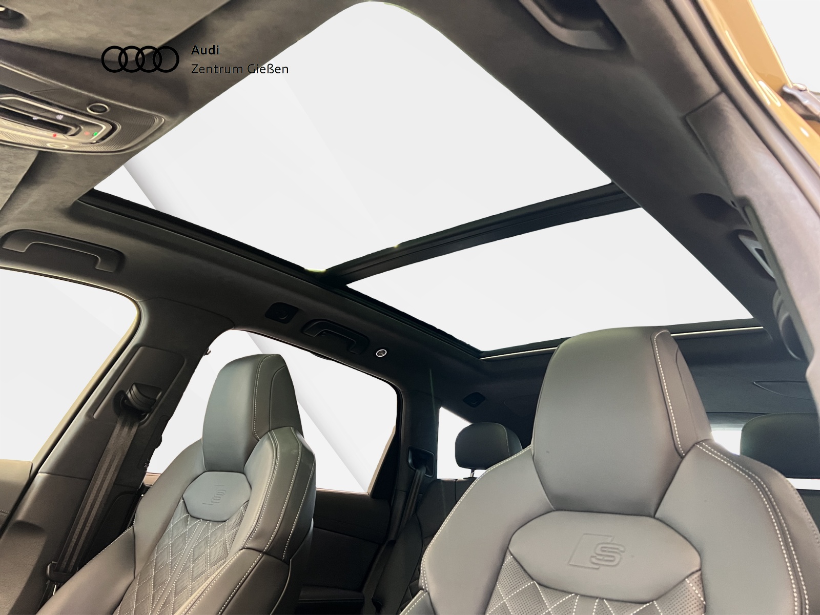 Q7 60 TFSI e quattro S line Black HuD AHK PANO Carbon B&O MATRIX