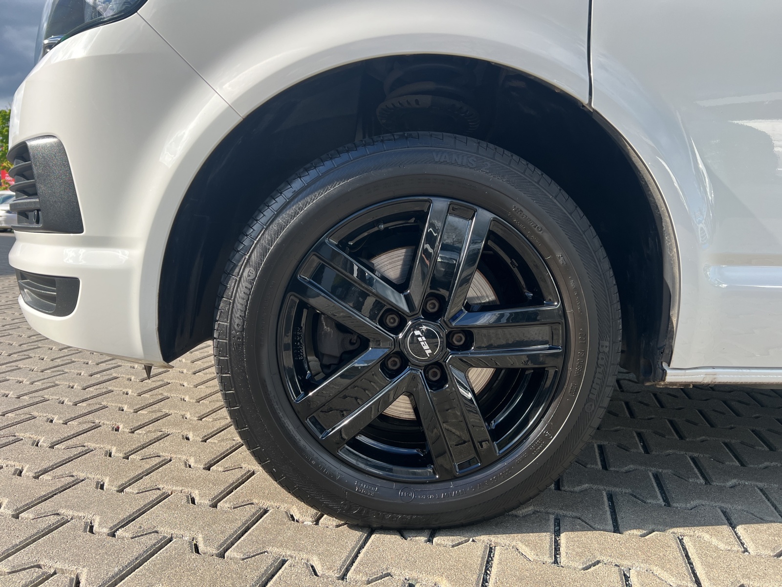 T6 Multivan Trendline 2.0 TDI Kamera 7 Sitzer Climatronik PDC