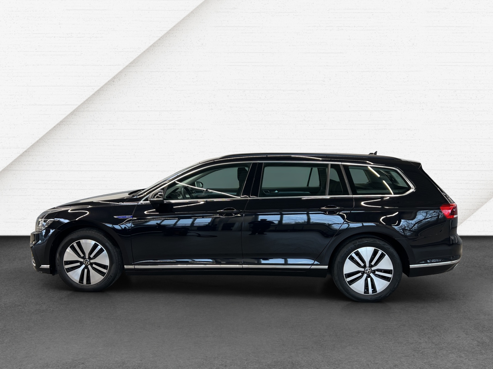 Passat Variant TSI Plug-In Hybrid DSG GTE LED TravelAssist Navi Rückkamera