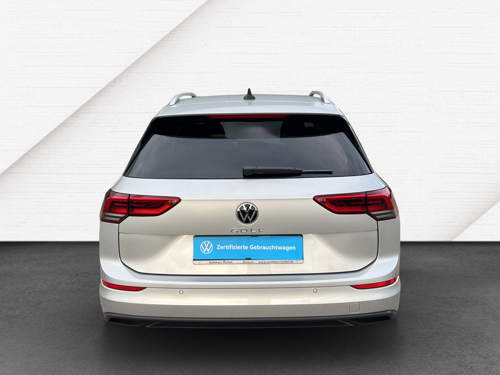 Golf VIII Variant 2.0 TDI DSG Life LED TravelAssist Navi AHK