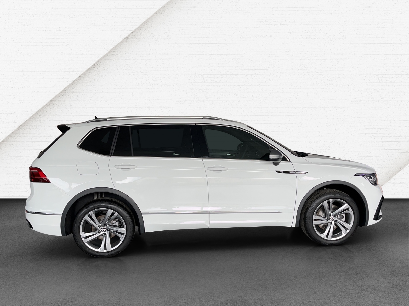 Tiguan Allspace 2.0 TDI DSG 4M R-Line IQ-Light HeadUp Navi AHK