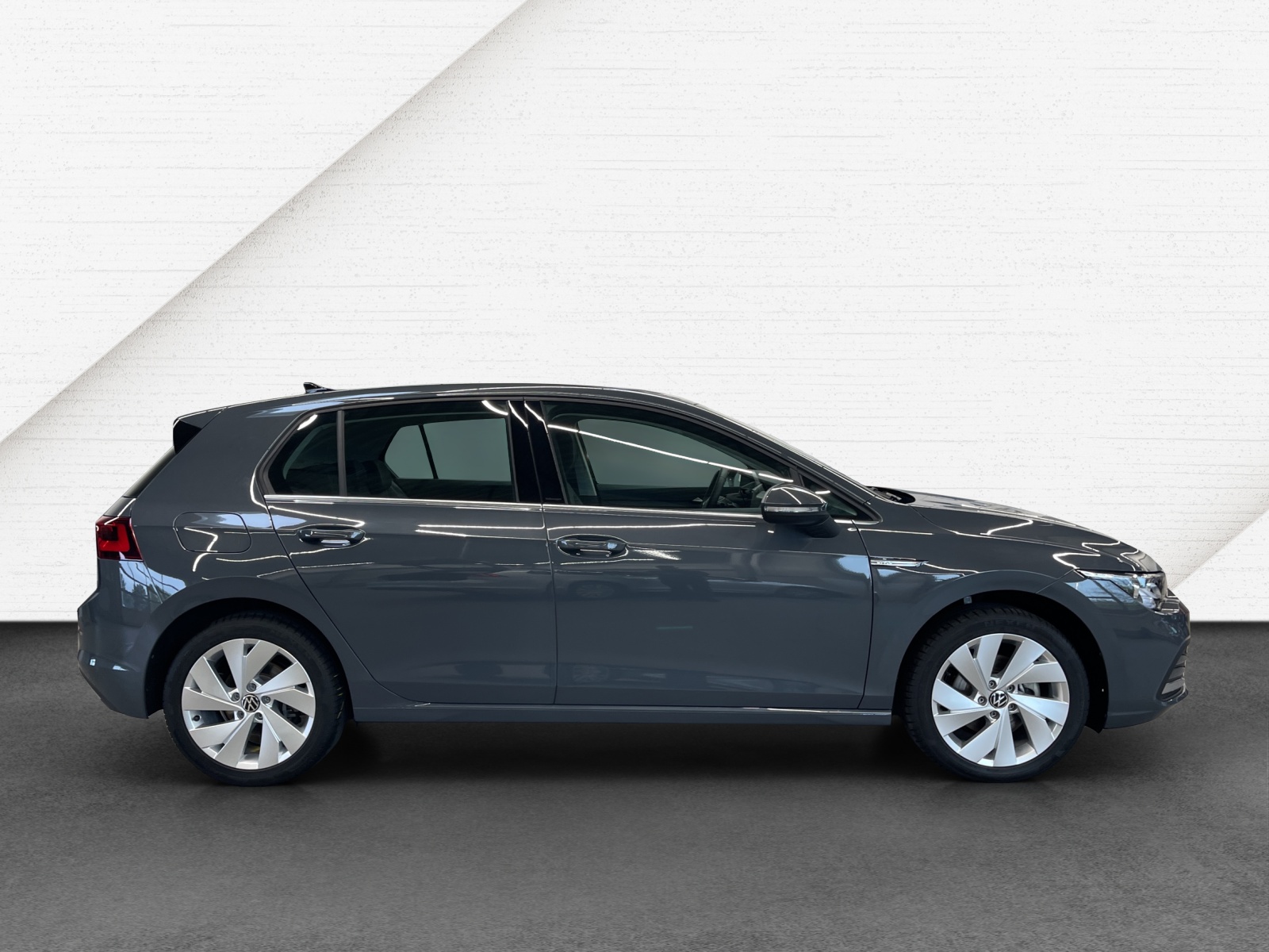Golf VIII 2.0 TDI DSG Style IQ-Light Standheizung ACC AHK Navi