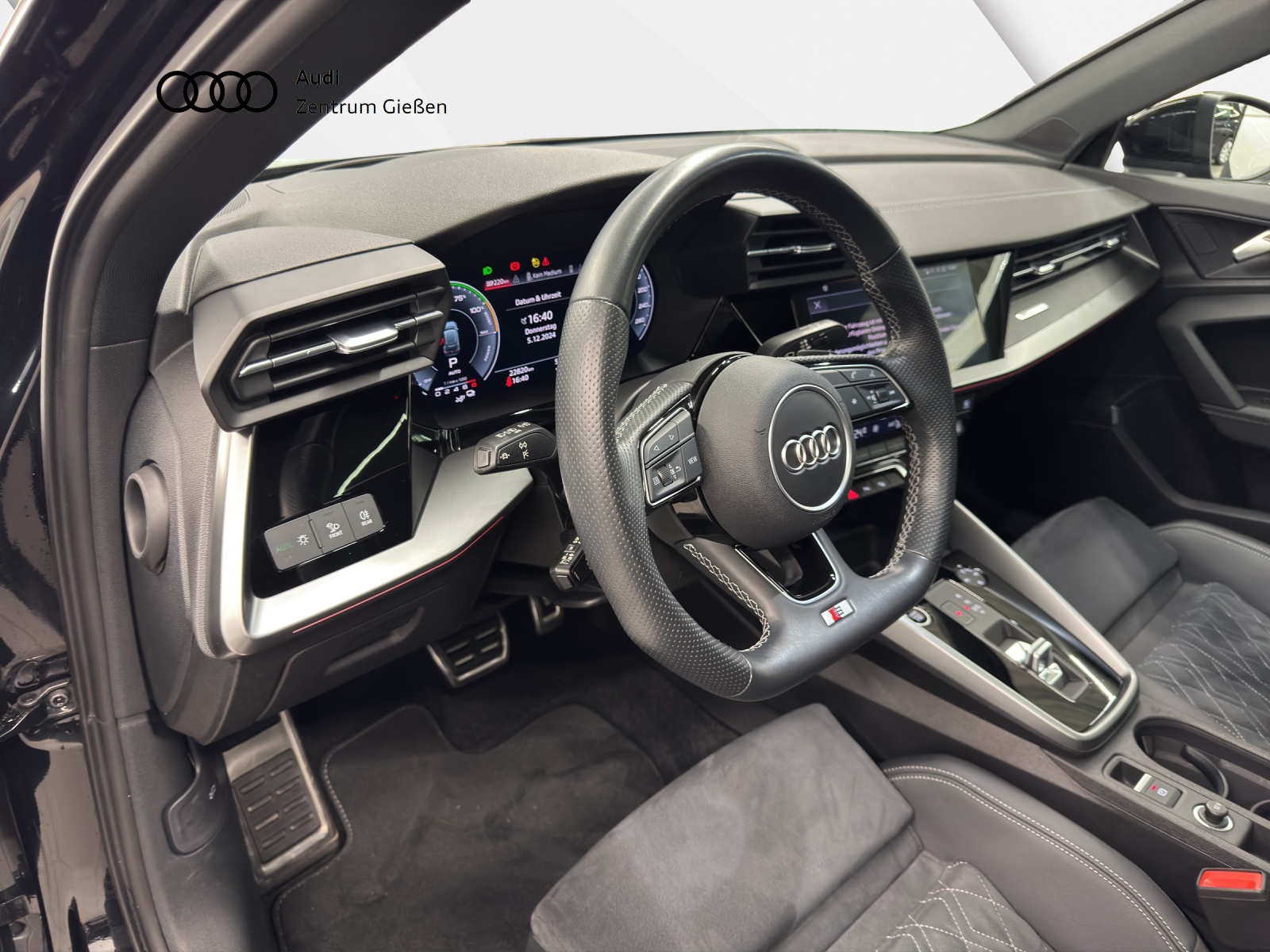 A3 Sportback 45 TFSI e S line B&O HuD MATRIX PANO Businesspaket