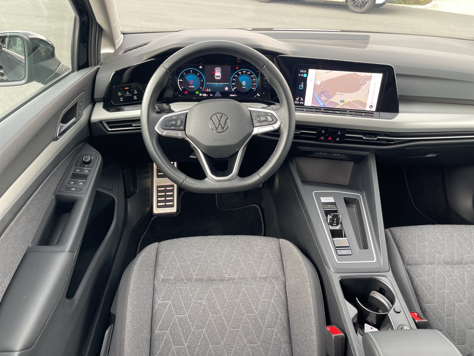 Golf VIII Variant 2.0 TDI DSG Move TravelAssist LED-Plus Navi AHK