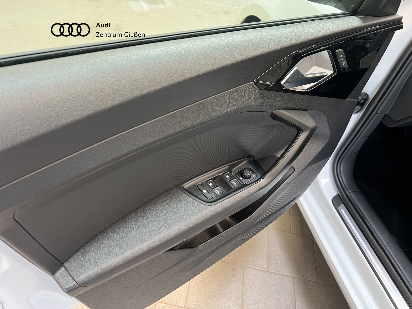 A1 Sportback 25 TFSI S-tronic advanced smarthphone interface