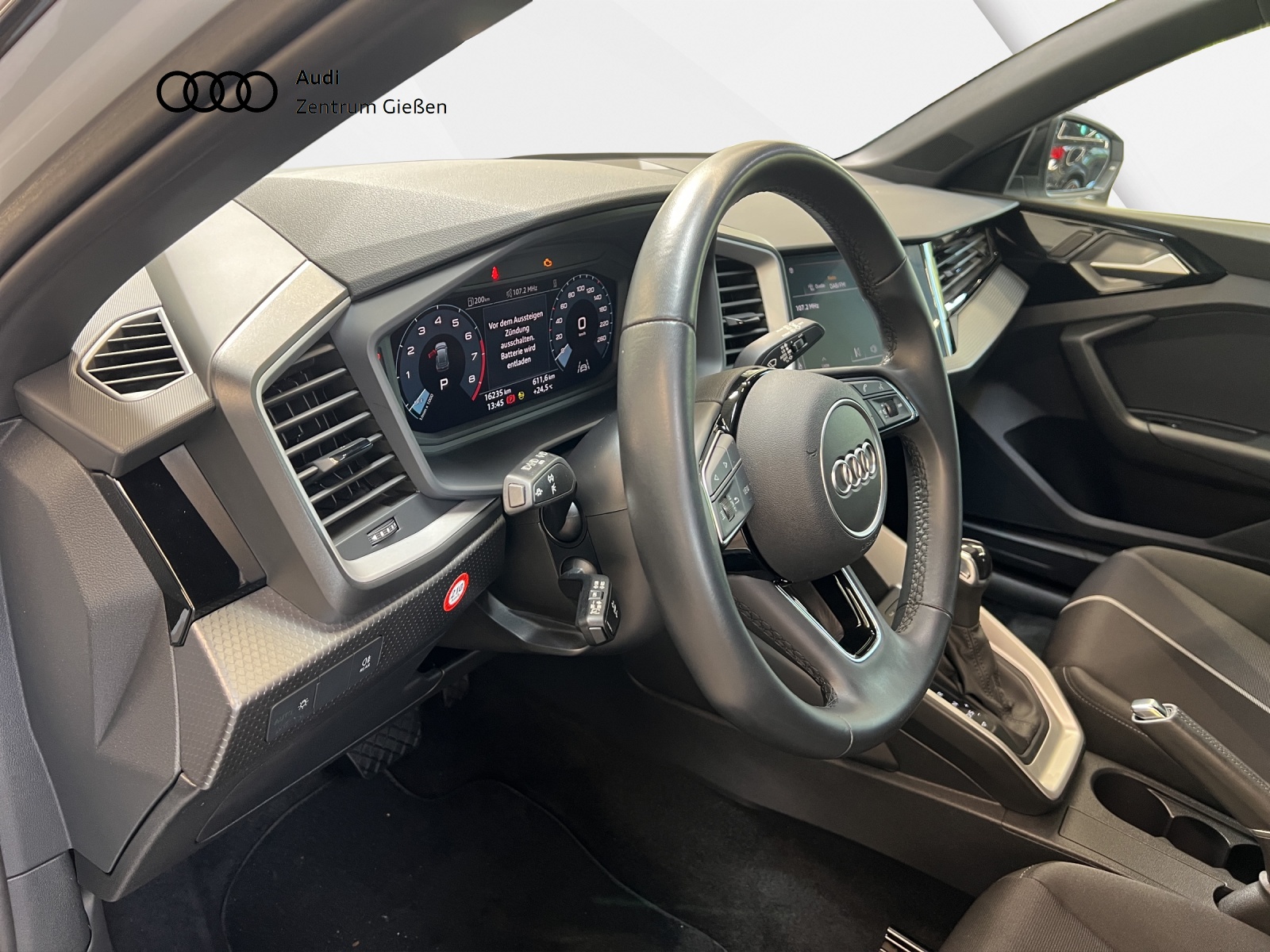 A1 Sportback 25 TFSI S-tronic advanced smarthphone interface