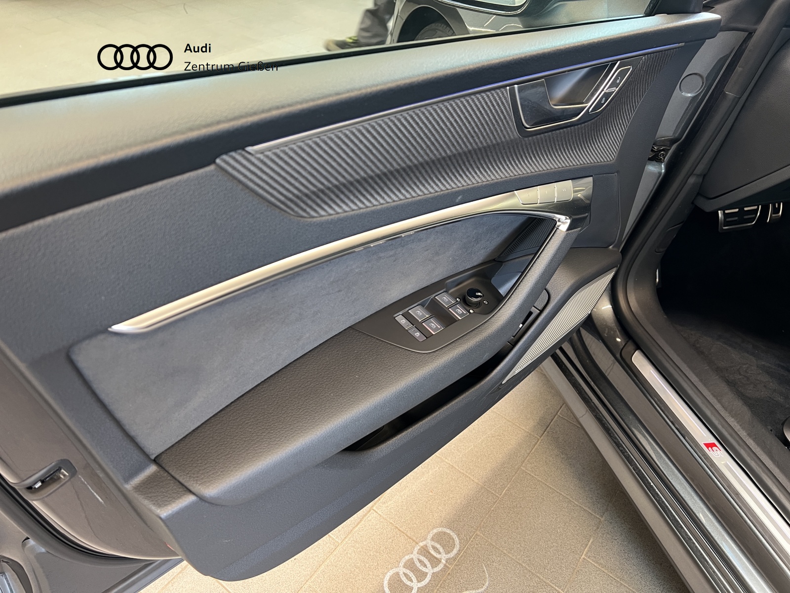 S7 Sportback TDI quattro Black B&O HuD MATRIX PANO AHK