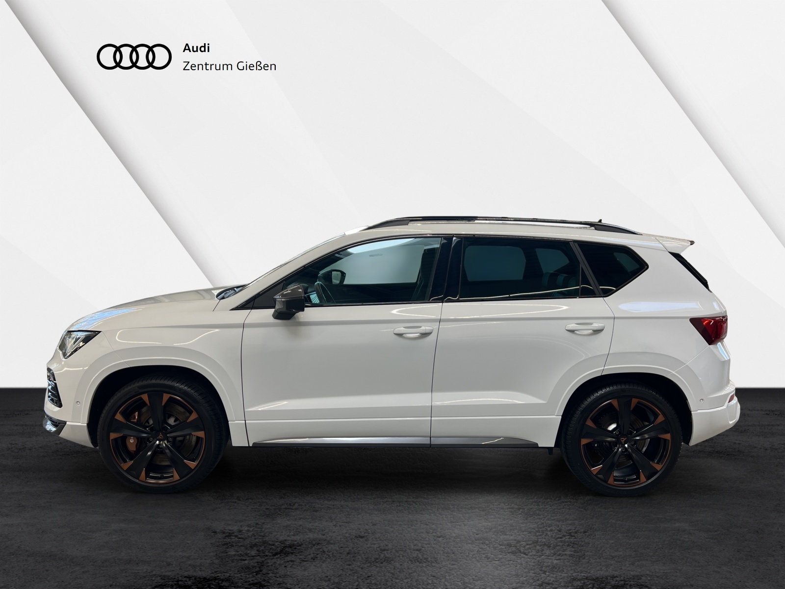 Ateca 2.0 TSI 4Drive DSG PANO Brembo Beats Navi