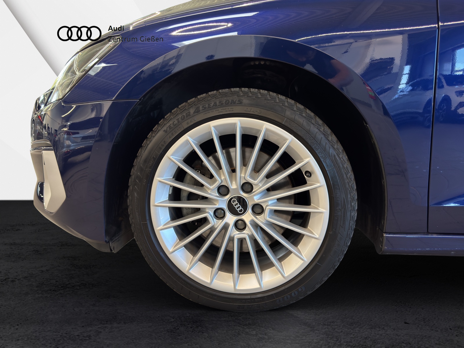 A3 Limousine 30 TFSI advanced MMI Navi Plus Einparkhilfe Sitzheizung