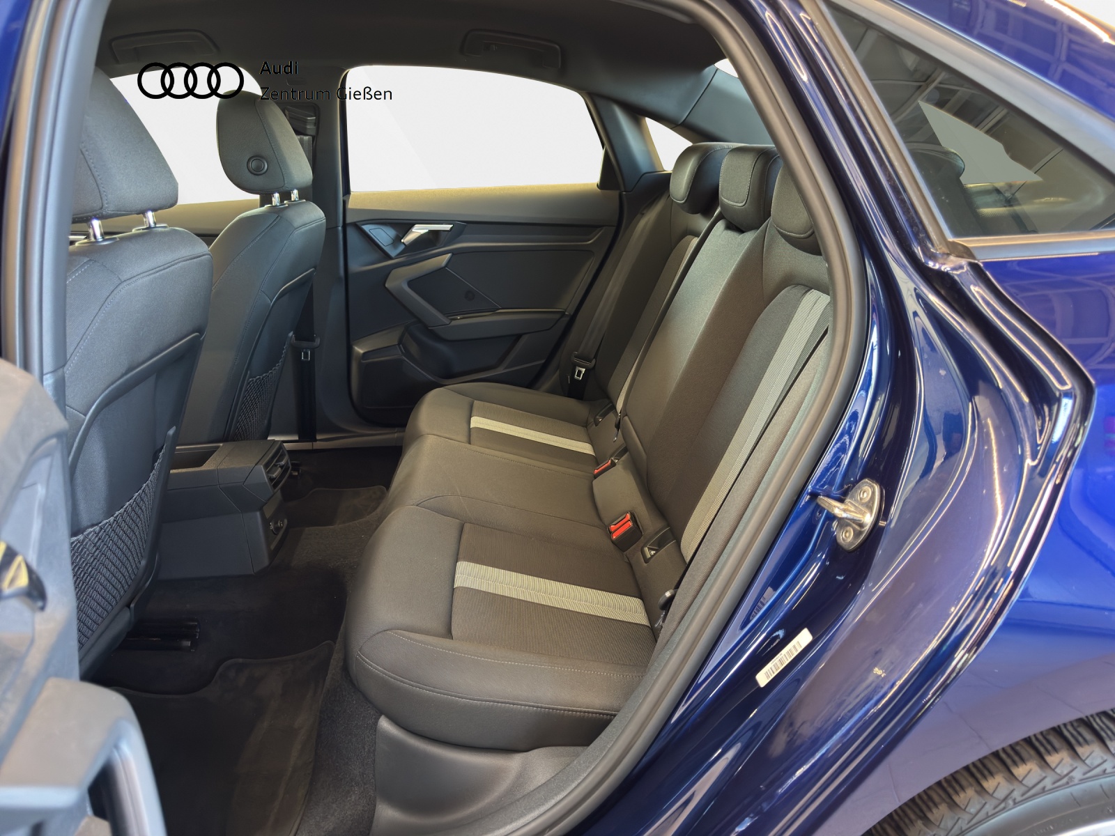 A3 Limousine 30 TFSI advanced MMI Navi Plus Einparkhilfe Sitzheizung