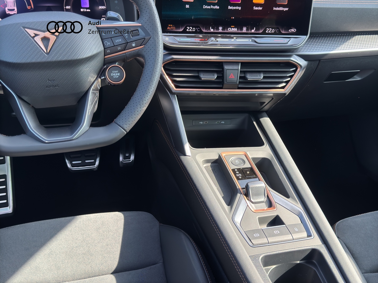 Formentor 2.0 TSI 4Drive DSG VZ Navi MATRIX-LED Sennheiser