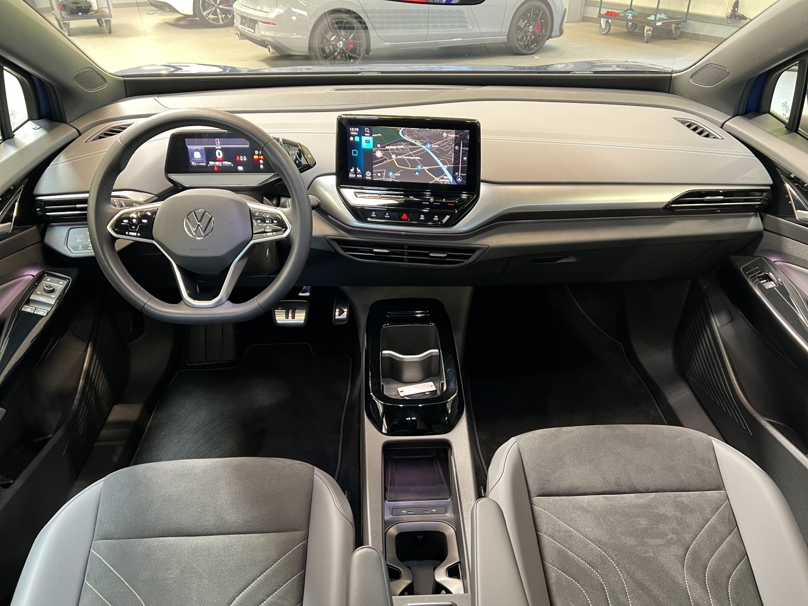 ID.4 Pro Performance 150 kW IQ-Light Infotainment+Design-Paket